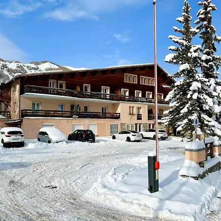 Vars, Appart Spacieux Renove 4 Couchages Dans Chalet Vars  Dış mekan fotoğraf