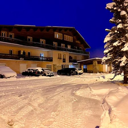 Vars, Appart Spacieux Renove 4 Couchages Dans Chalet Vars  Dış mekan fotoğraf