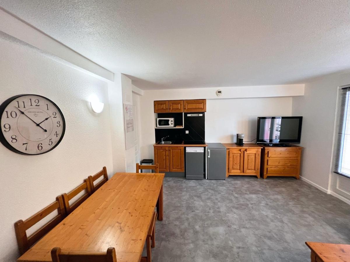 Vars, Appart Spacieux Renove 4 Couchages Dans Chalet Vars  Dış mekan fotoğraf