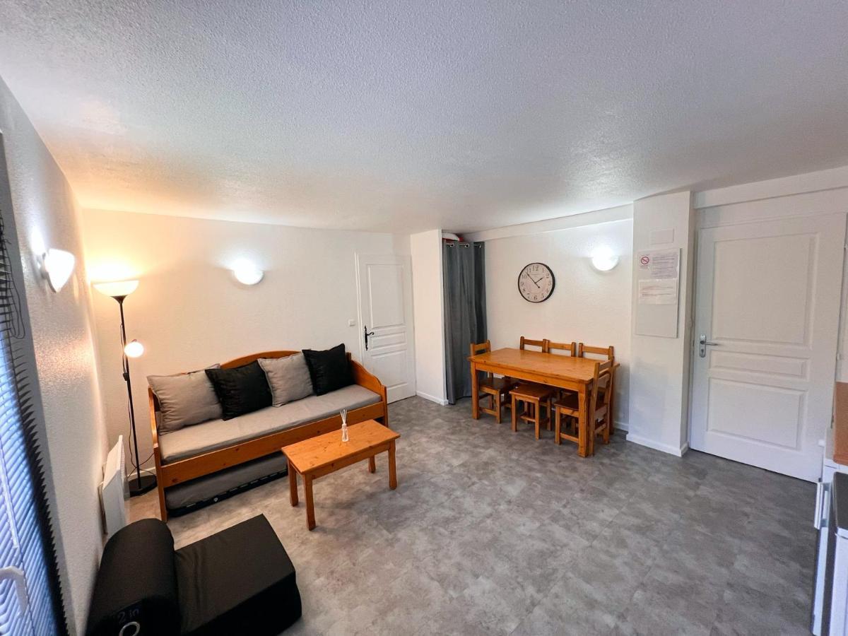 Vars, Appart Spacieux Renove 4 Couchages Dans Chalet Vars  Dış mekan fotoğraf