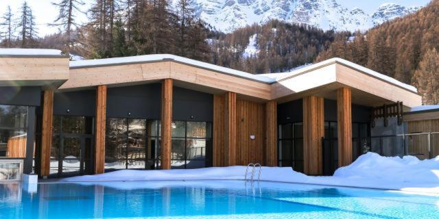 Vars, Appart Spacieux Renove 4 Couchages Dans Chalet Vars  Dış mekan fotoğraf